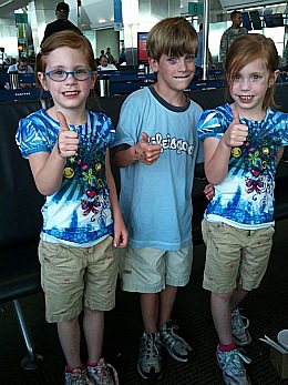 Image of Triplets thumbsup